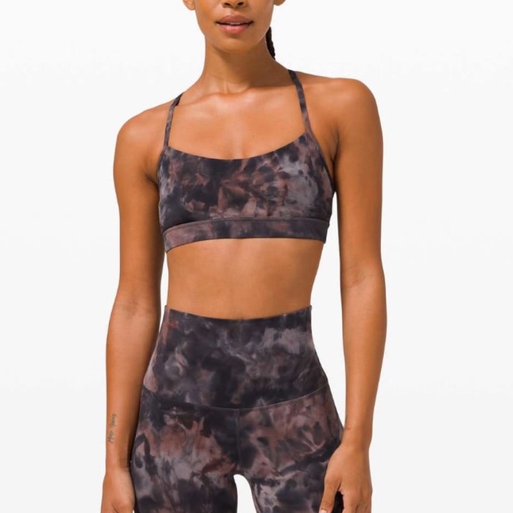 Lululemon Flow Y Bra Nulu Size XS